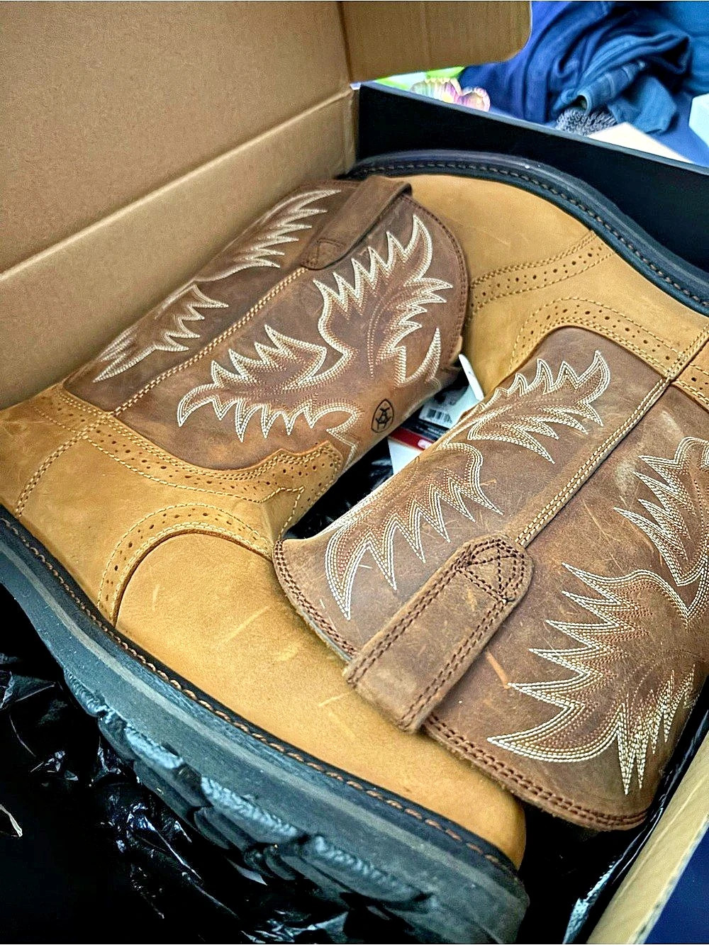 Ariat Sierra Steel Toe Work Boot Men's Brown US 12 D. Brand new in box